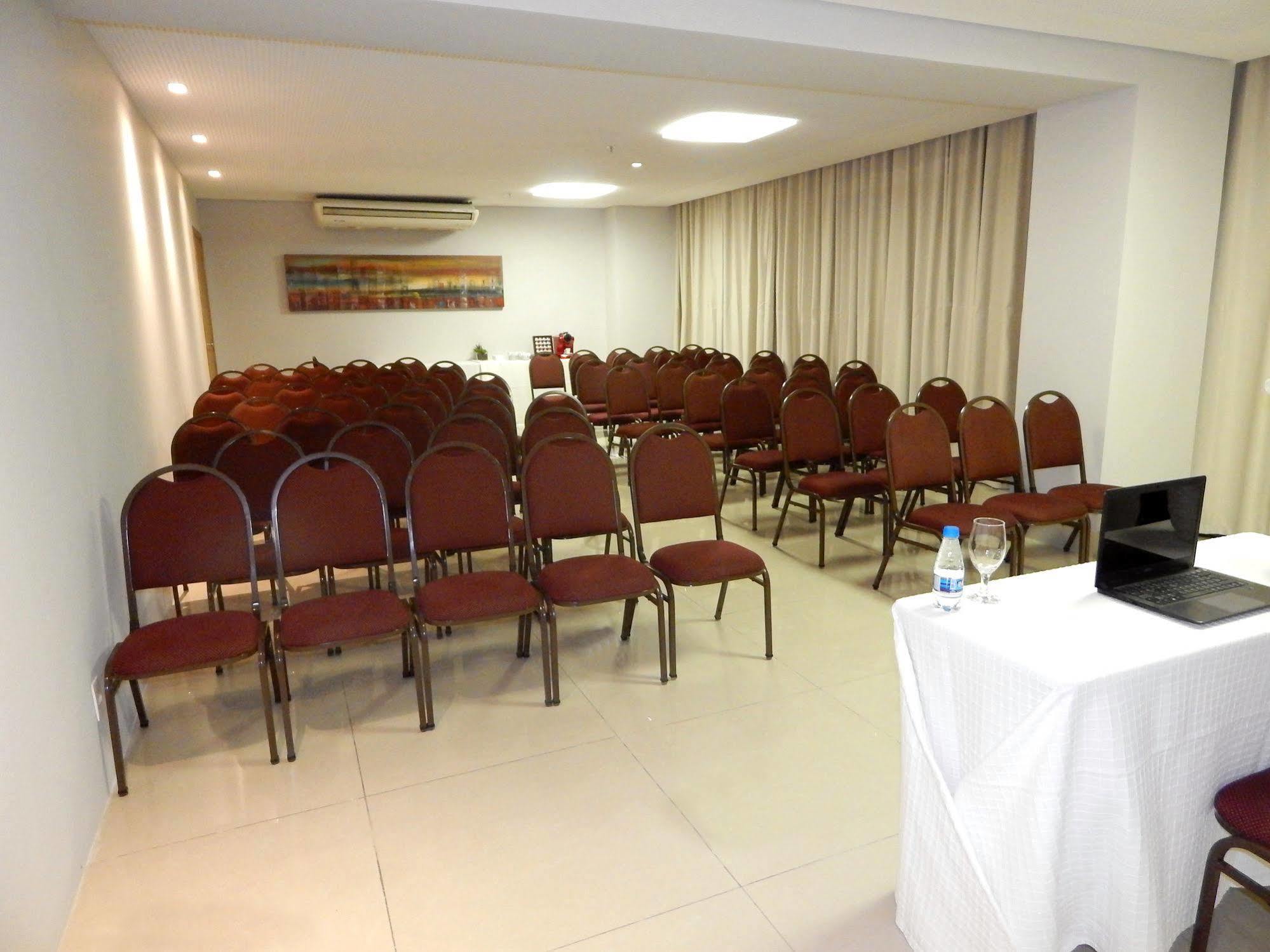 Hotel Beaga Convention Expominas By Mhb Belo Horizonte Eksteriør billede